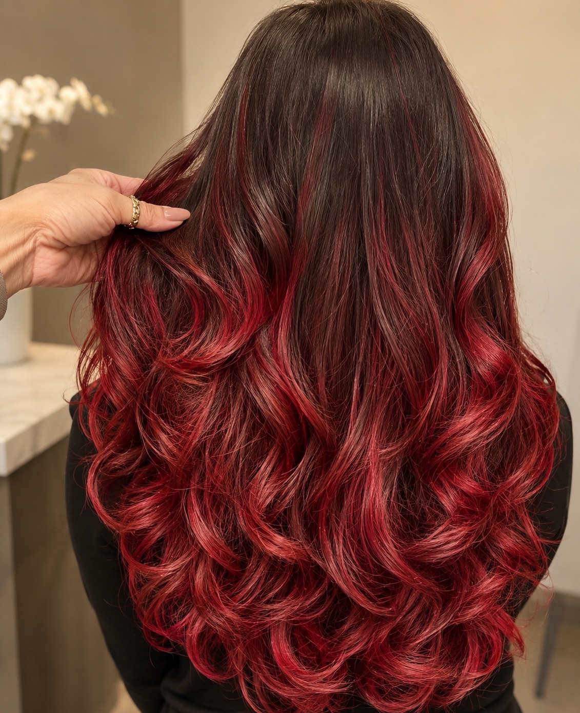 Voluminous curled blowout finish
