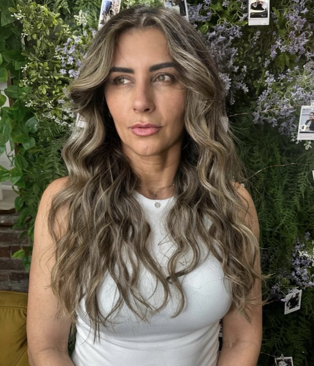 Dimensional balayage portrait